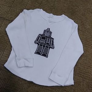 Long sleeved shirt w robot